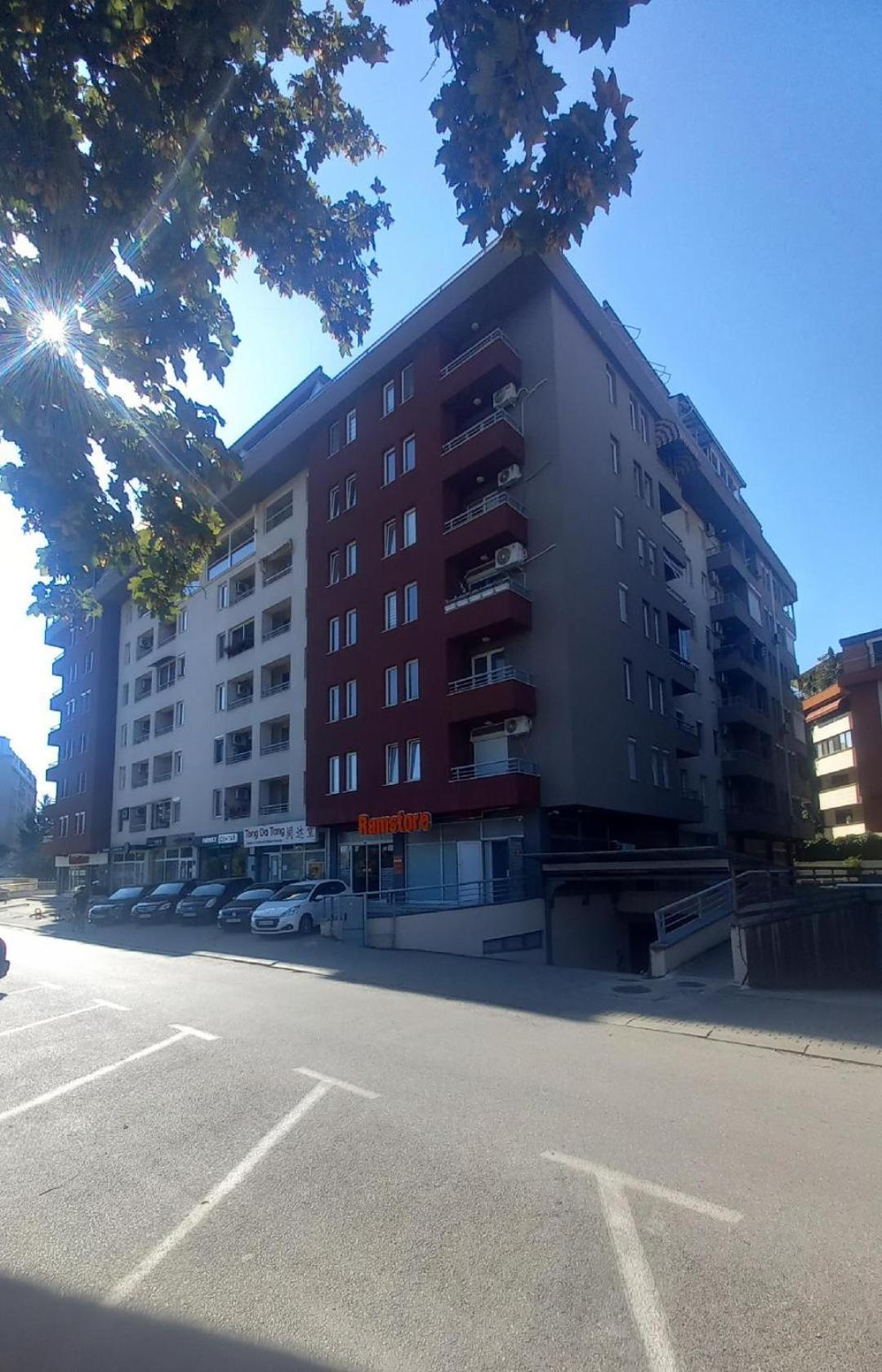Apartment Modern And Stylish Skopje